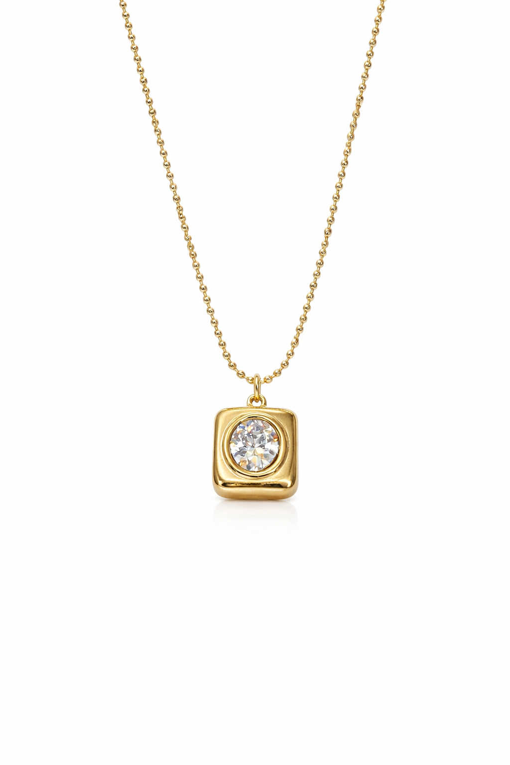 Elegant Gold Pendant Necklace with Brilliant-Cut Stone