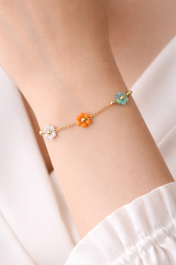 Elegant Floral Charm Bracelet