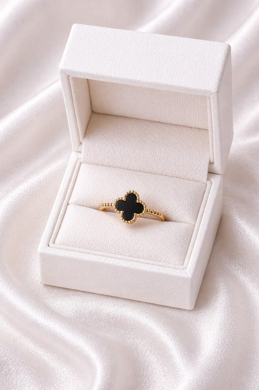 🖤 Black Clover Gold Ring