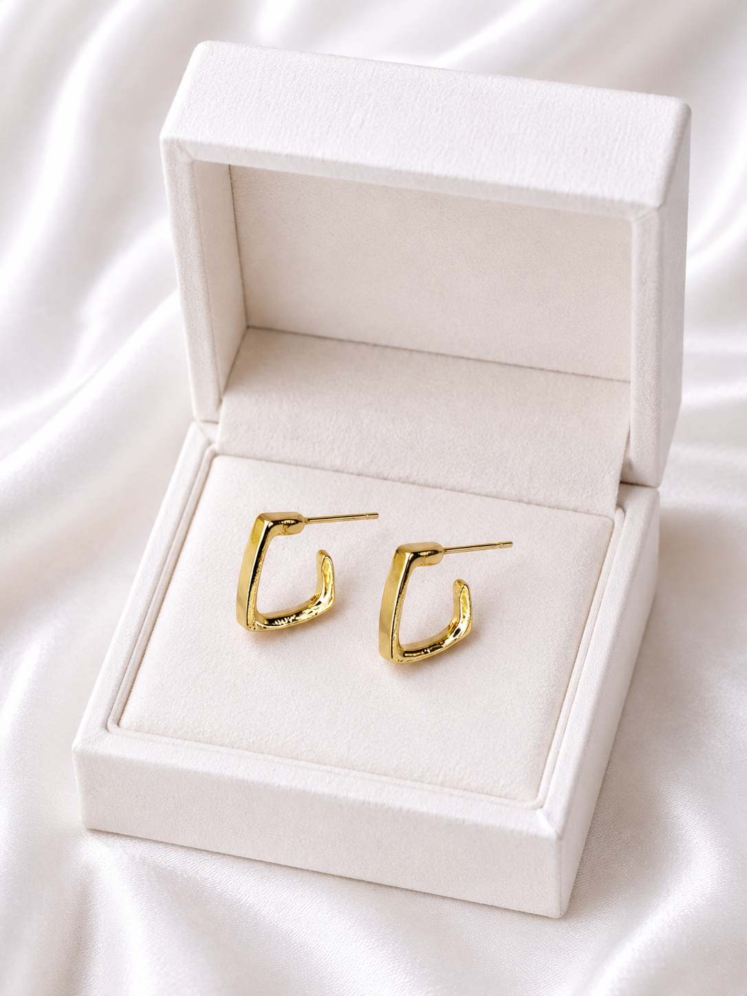 Luxe Geometric Gold Hoop Earrings